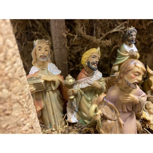 Nativity Scene Set 9 Piece Figurine Made in Italy Handmade Christmas Vintage - Picture 13 of 15
